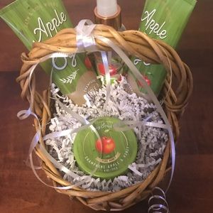 Bath and Body Works Body Works Basket